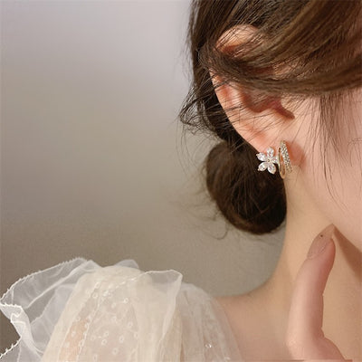Earrings Micro-inlaid Full Diamond Design Delicate Earrings Silver Needle